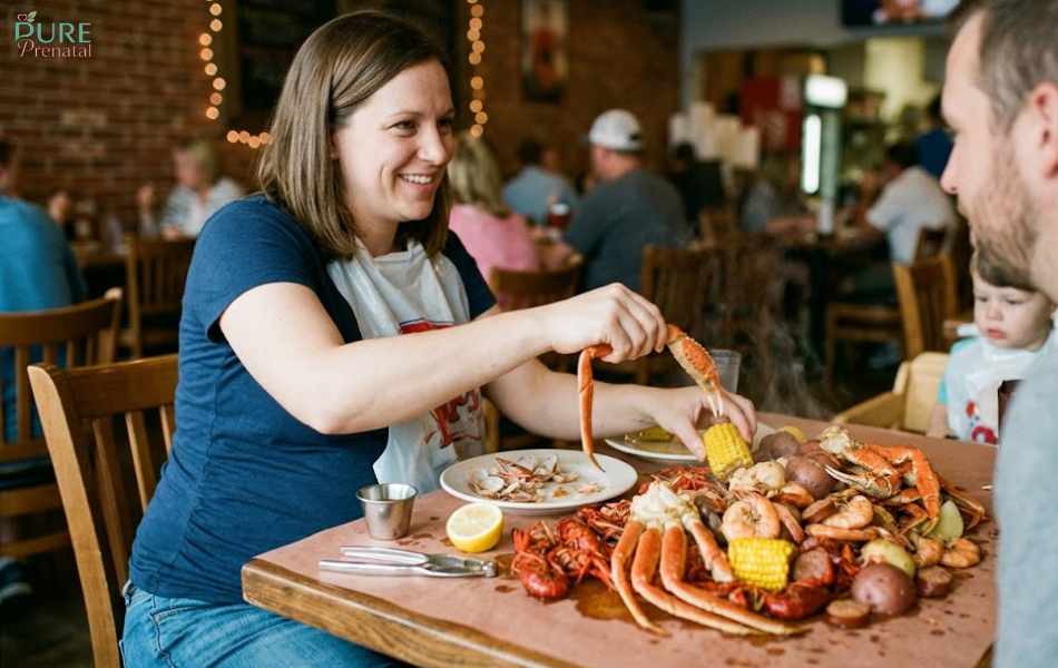 can pregnant women eat seafood boil