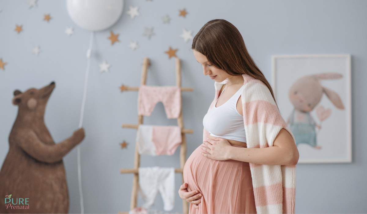single pregnant women